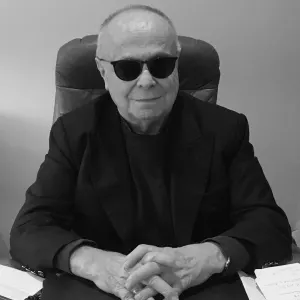 CARLO D’AMARIO – Socio Director
