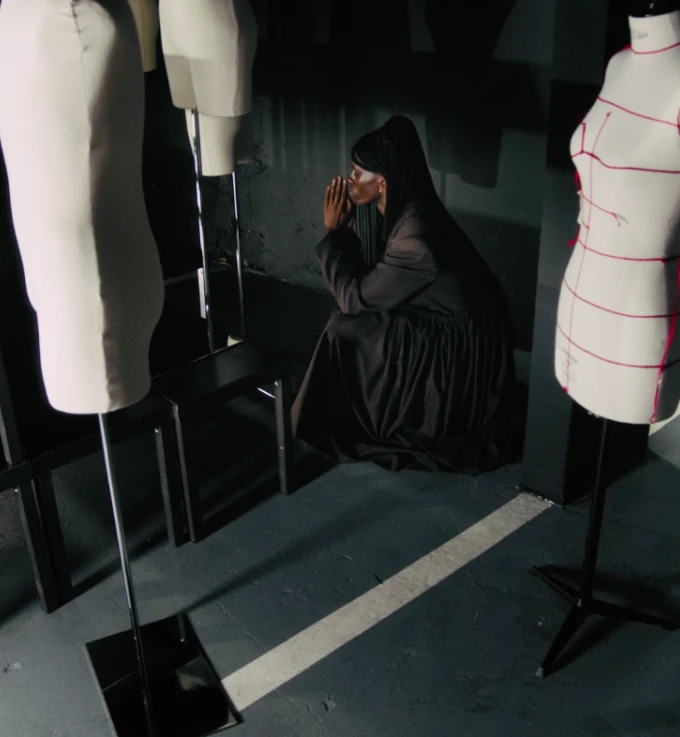 How to Start a Fashion Design Business