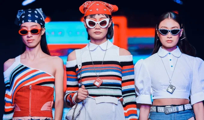Social Media Meets Fast Fashion