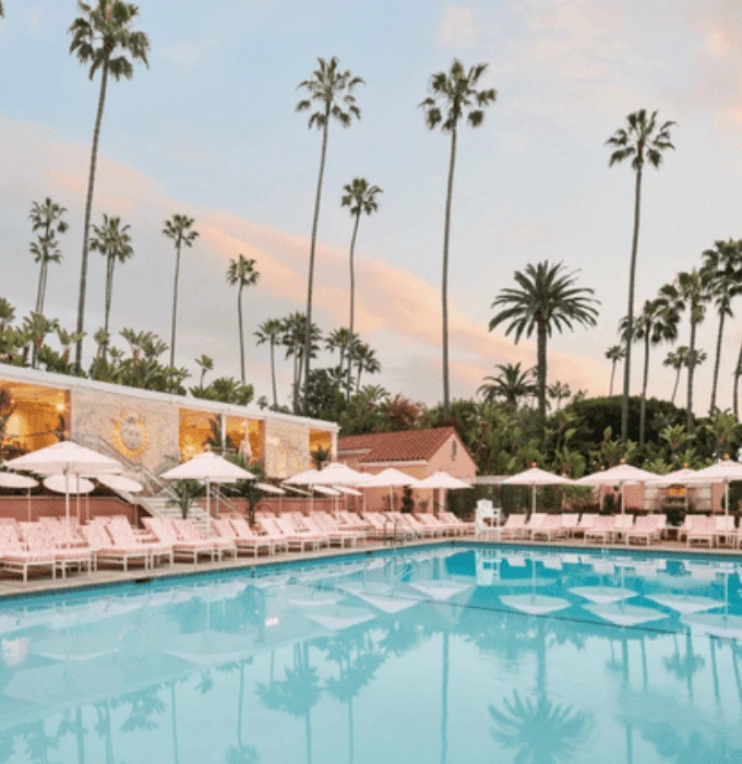 resort pop up pride