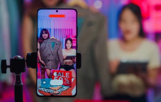 fashion live streaming marketing